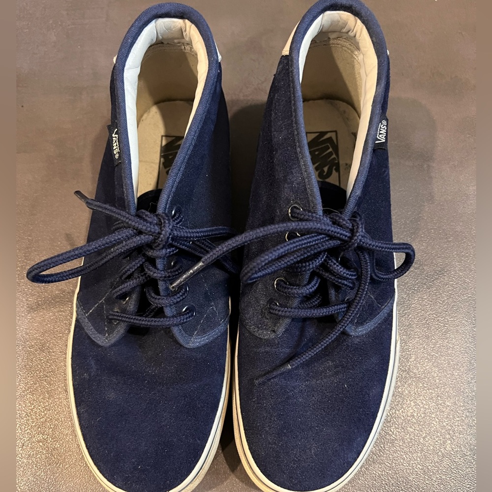 Old school (vintage?) navy blue half cab skate/casual shoe
